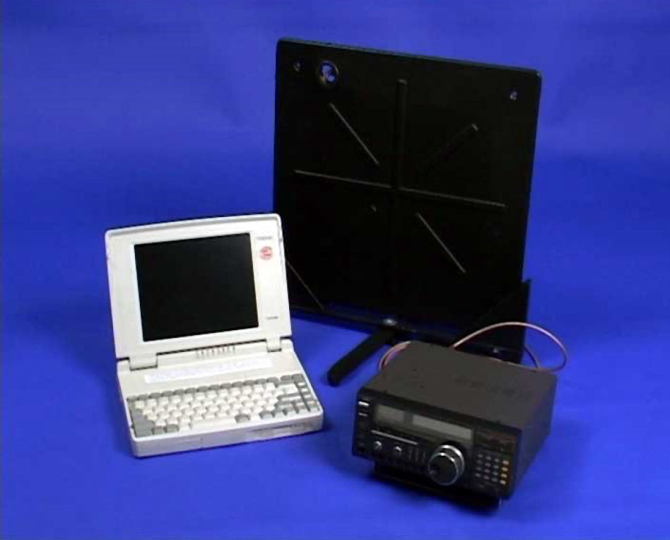 Spectrum ECM / ICOM IC-R7100 Receiver / Toshiba Laptop